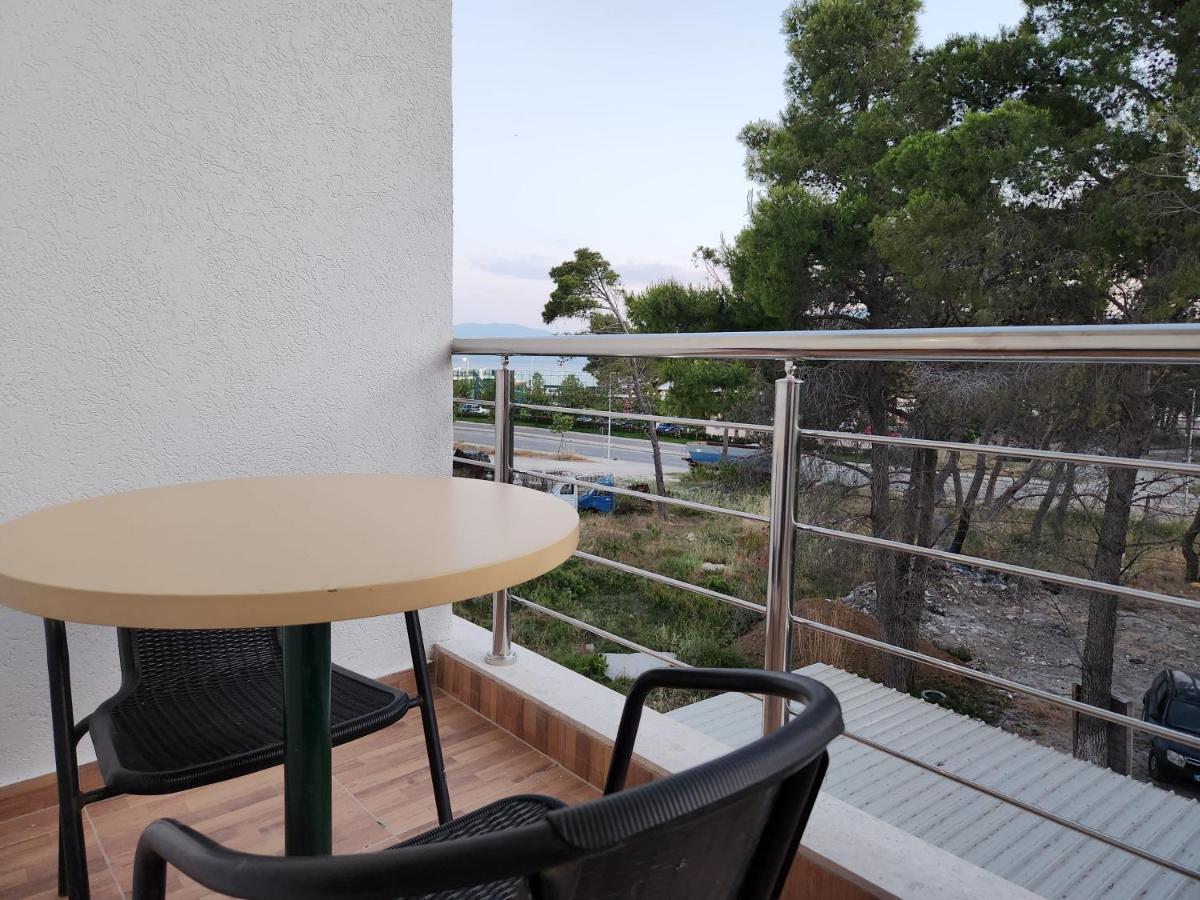 Vlorë Sea Front Villa מראה חיצוני תמונה