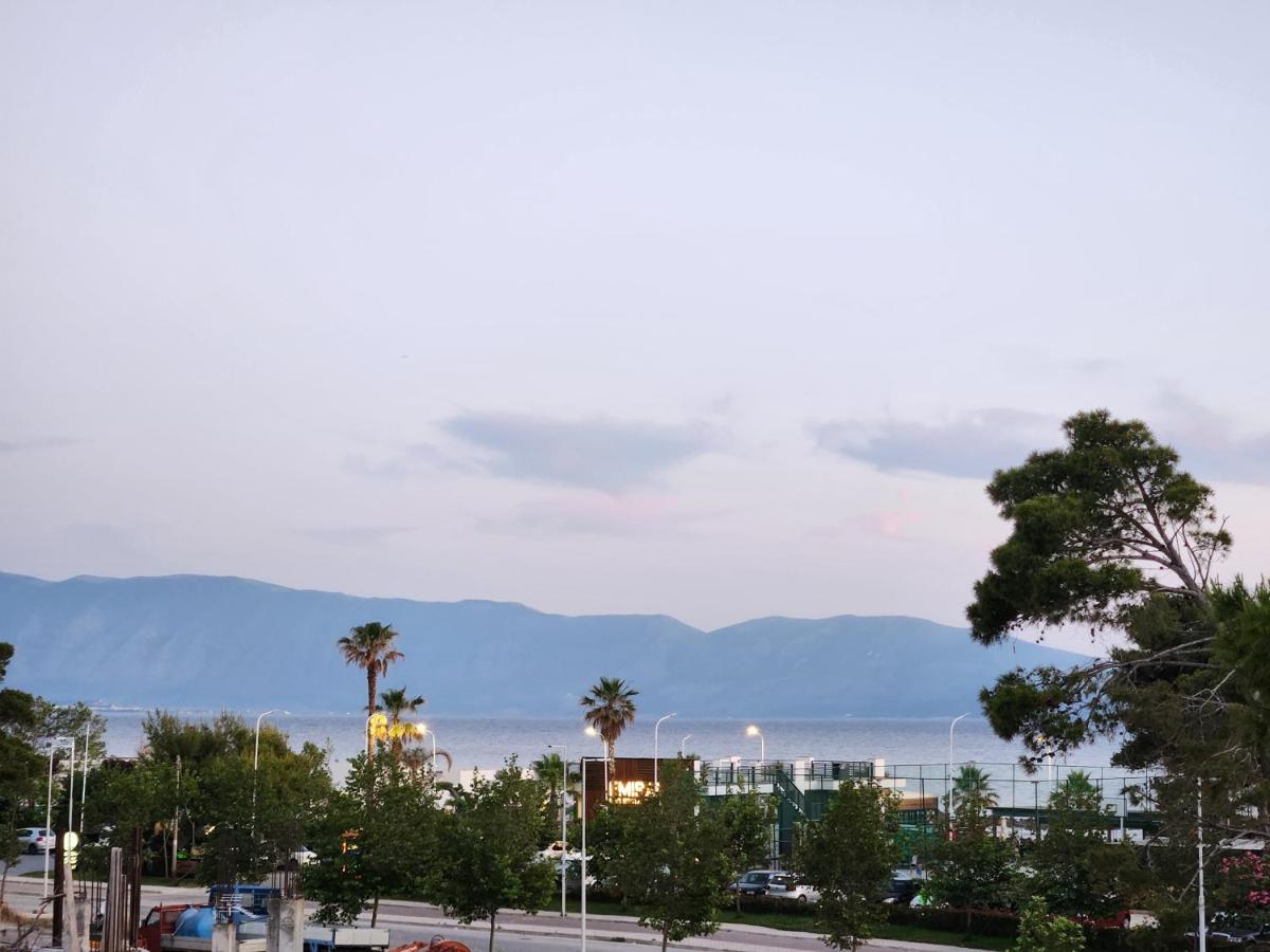 Vlorë Sea Front Villa מראה חיצוני תמונה