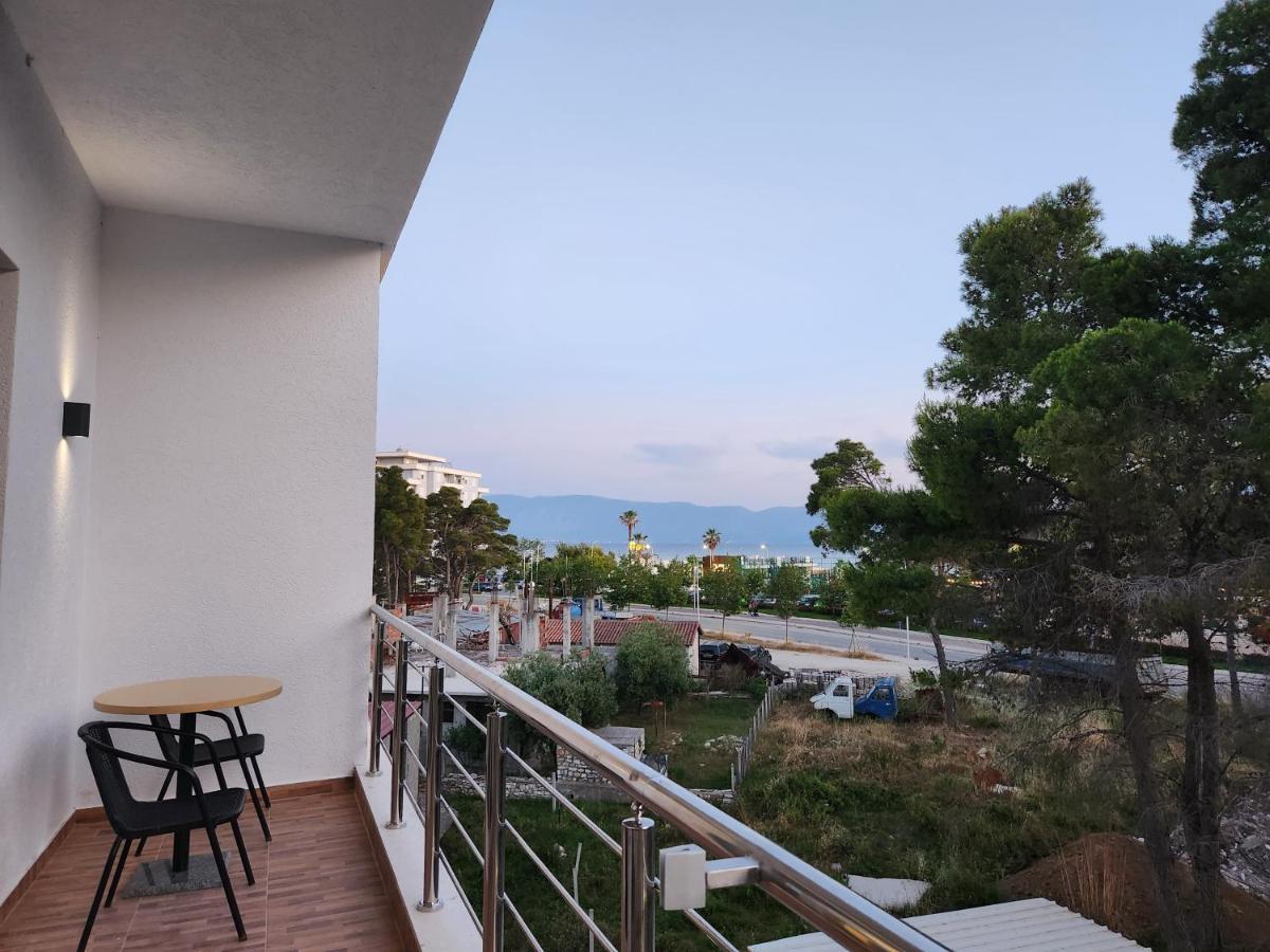 Vlorë Sea Front Villa מראה חיצוני תמונה